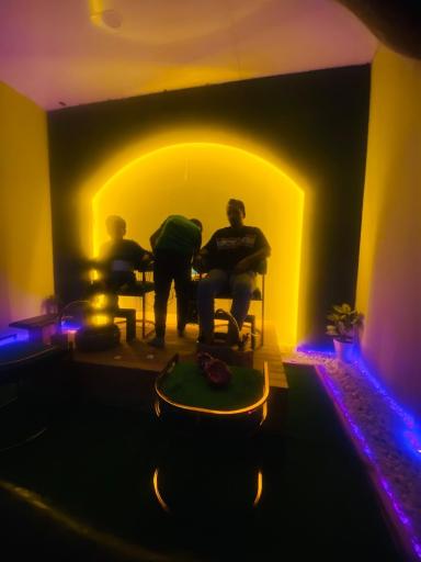 عکس سالن ماساژ رامان