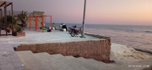 عکس ساحل پارک دانشجو بوشهر