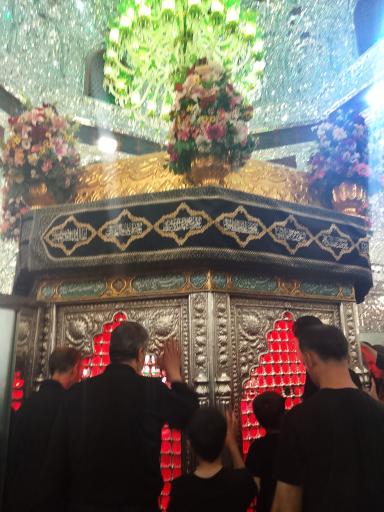 عکس مرقد حضرت حمزه بن موسی الکاظم (ع)