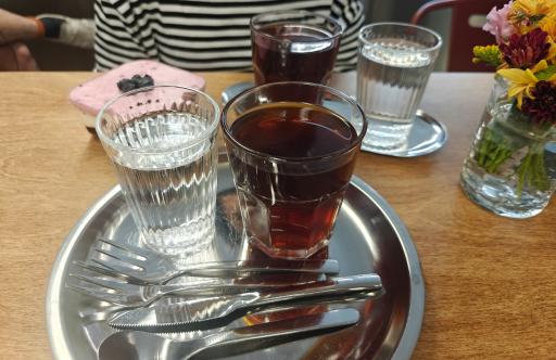 عکس کافه نولان