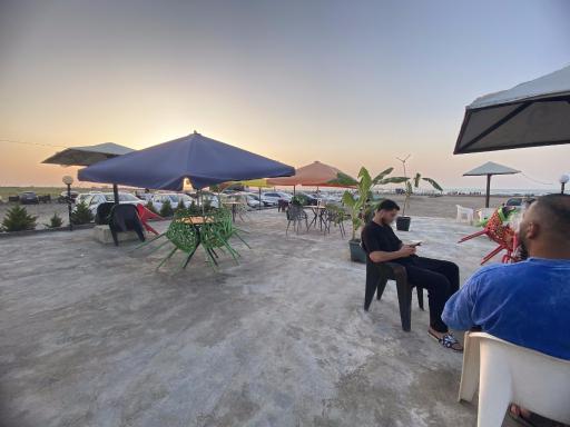 عکس کافه ساحلی میا