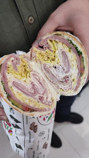 عکس فست فود باماهاس