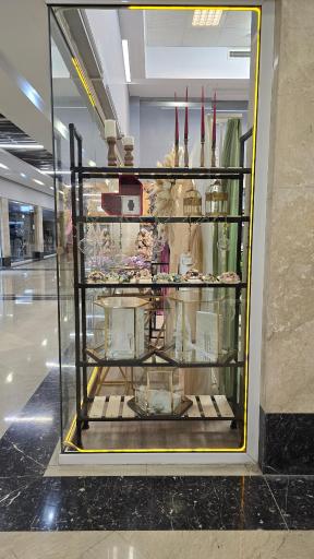 گل آرایی و بادکنک آرایی ژوبا فلورا