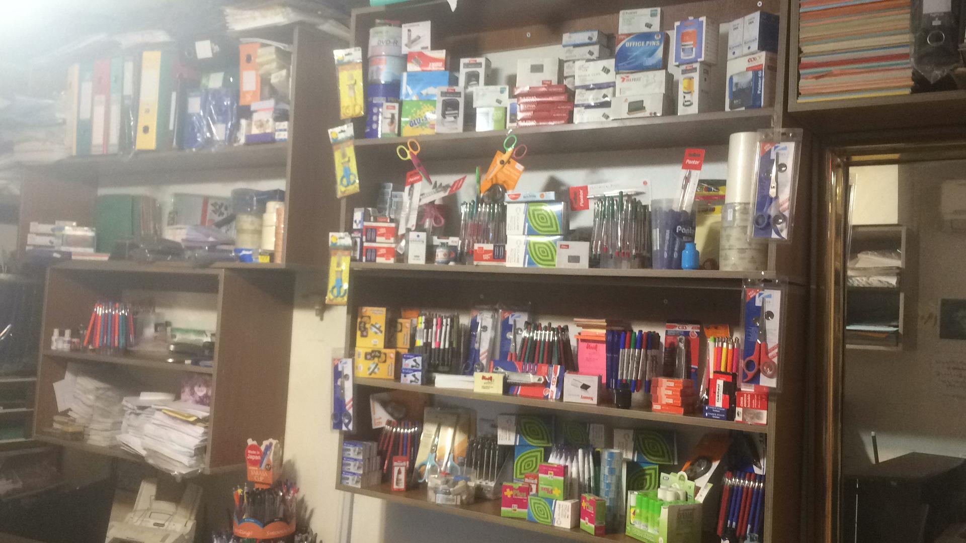 عکس کافی نت و فتوکپی هدیه