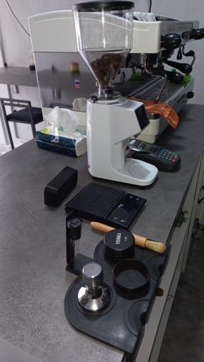 عکس کافی شاپ کوروش