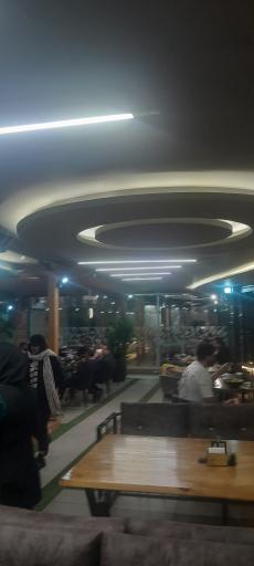 عکس عمارت ثریا 