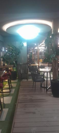 عکس عمارت ثریا 