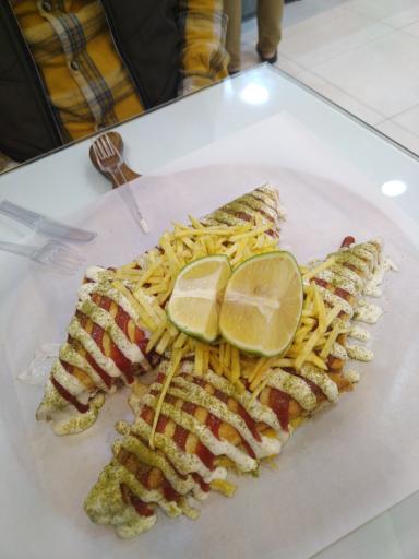عکس جان اسنک شعبه خمینی شهر