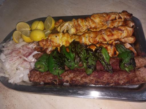 عکس رستوران سنتی نوبهار اصغری