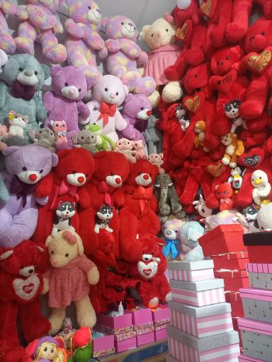 عکس اسباب بازی فرهام تویز