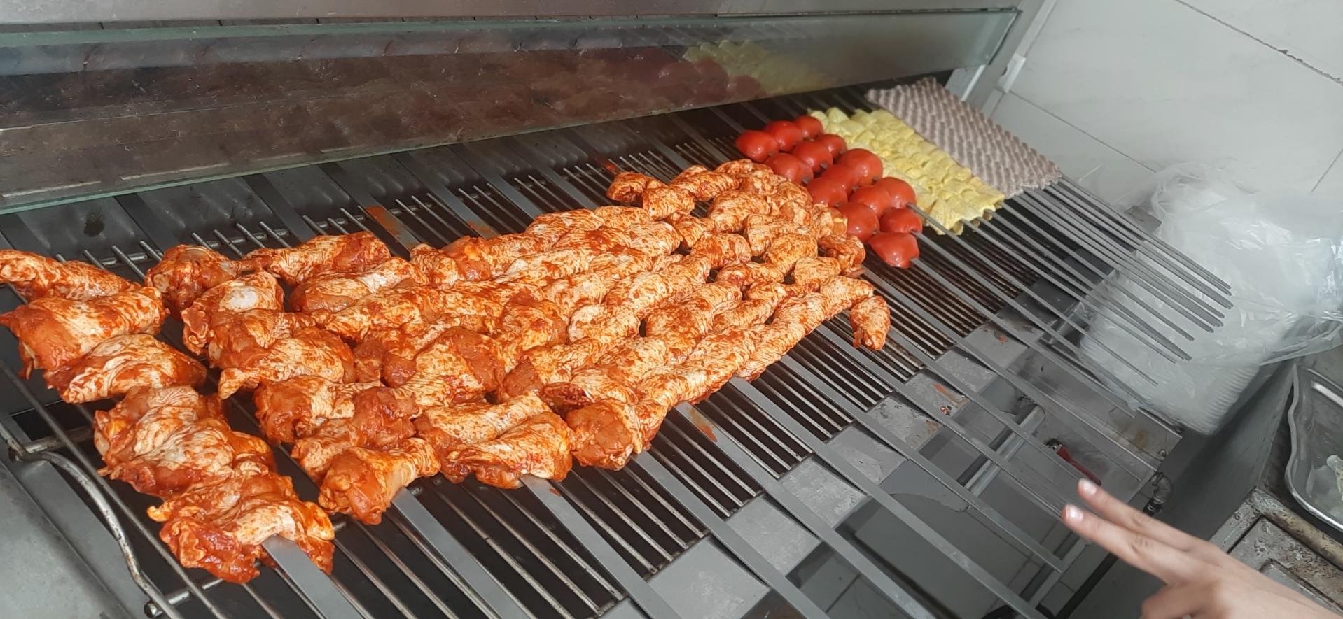 عکس رستوران زعفران