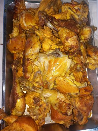 عکس رستوران سنتی نوبهار اصغری