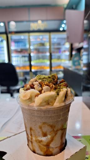 عکس آبمیوه بستنی رایکا