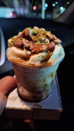 عکس آبمیوه بستنی رایکا