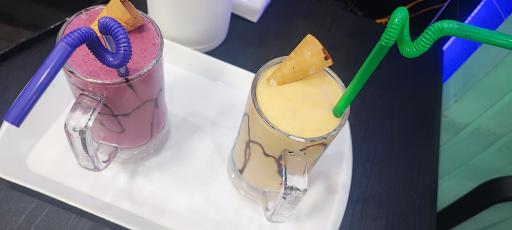 عکس آبمیوه بستنی رایکا