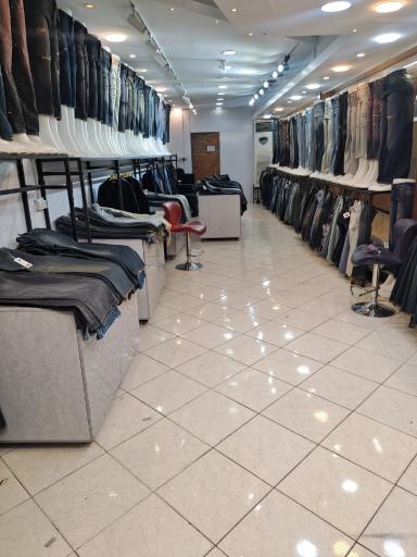 عکس عمده فروشی شلوار زنانه نیک اندیش 