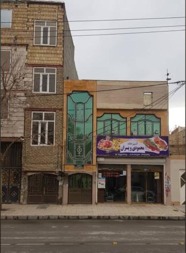 عکس آشپزخانه‌ محمودی و پسران