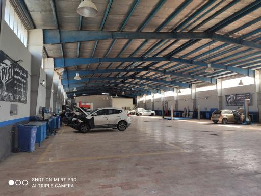 عکس نمایندگی رسمی هیوندای و کیا طاهری پور