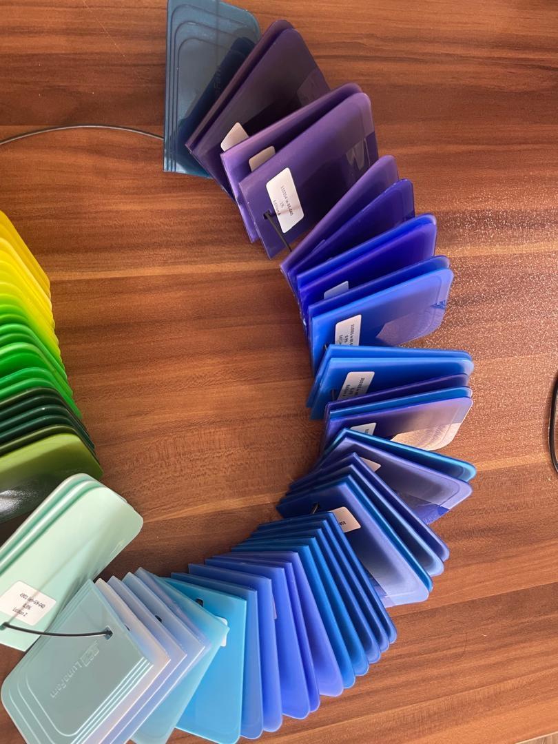 عکس رنگین پلیمر