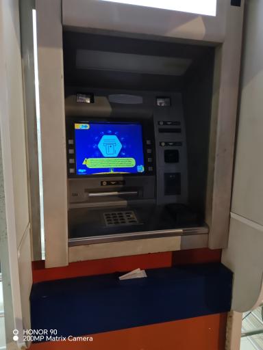 عکس خودپرداز مؤسسه اعتباري ملل