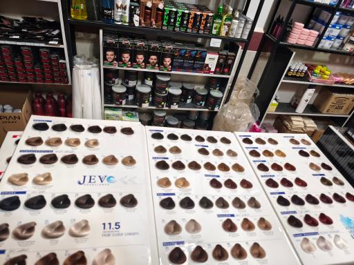 عکس لوازم آرایشی و بهداشتی پاریس