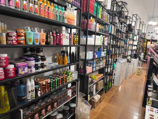 عکس لوازم آرایشی و بهداشتی پاریس