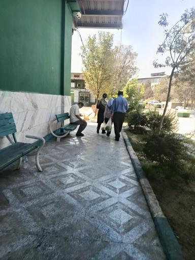 عکس میدان میوه و تره بار پیروزی