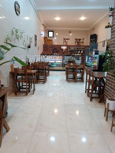 عکس کافه بستنی مهدیار 