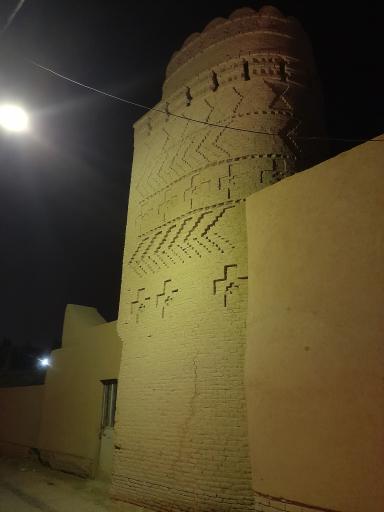 عکس برج علی بیک