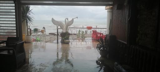 عکس ویلاهای افق طلایی ملل