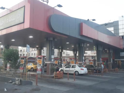 عکس پمپ بنزین 209