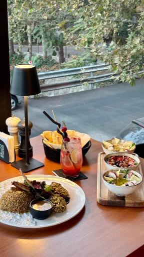 عکس کافه لونارک 