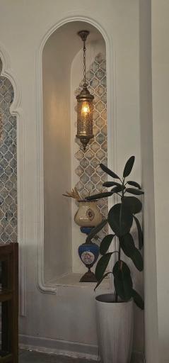 عکس رستوران و بیرون بر محفل