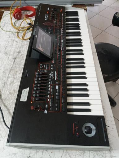 عکس تعمیر ارگ و پیانو دیجیتال (نماینده مجاز شرکت کرگ ایران)