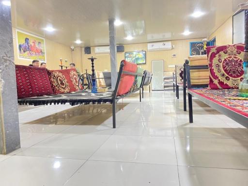 عکس کافه سرای پیرمرد
