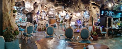 عکس کافه لوزان