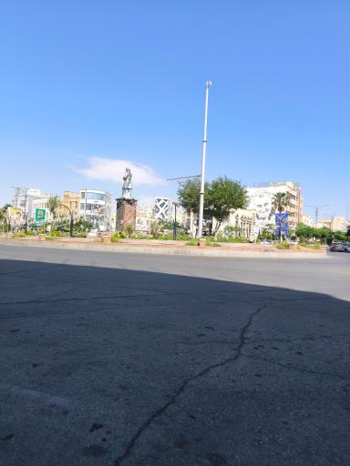 عکس میدان مشاهیر
