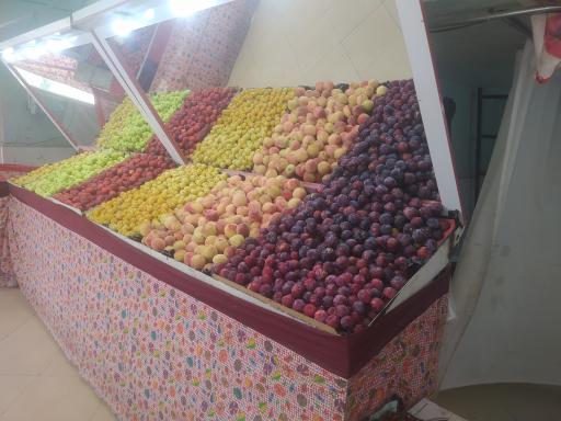 عکس میوه چهار فصل برادران خجسته