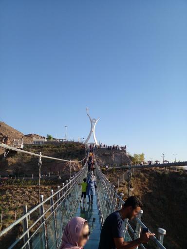 عکس پل معلق شیشه ای هیر