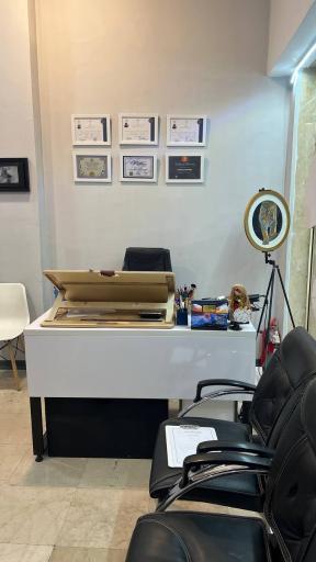 عکس گالری نقاشی نفس