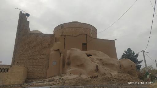 عکس مقبره شیخ محمود مزدقانی