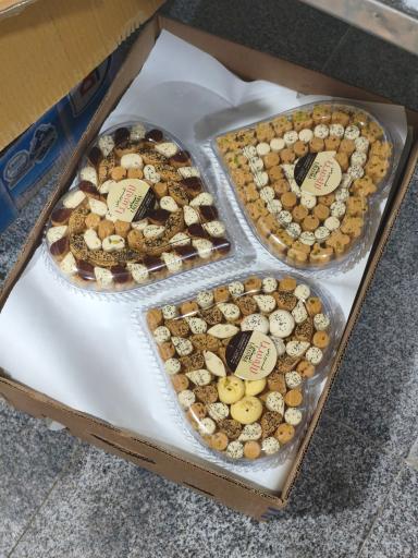 عکس شیرینی فروشی لاله سرا