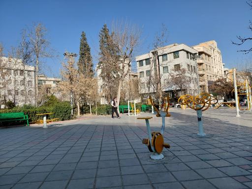 عکس میدان چهل و هشتم