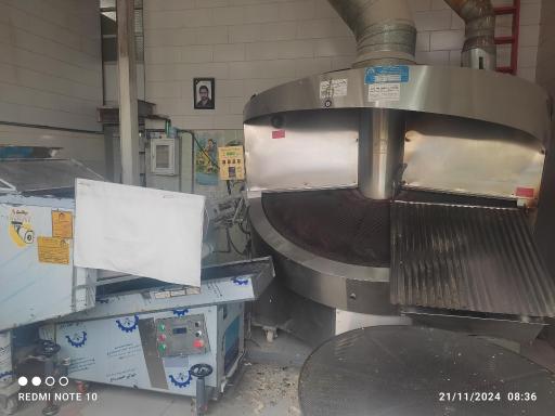 عکس نانوایی لواشی