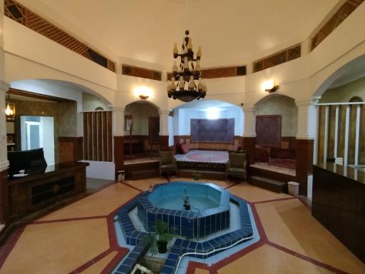 عکس کافه کتاب واژه