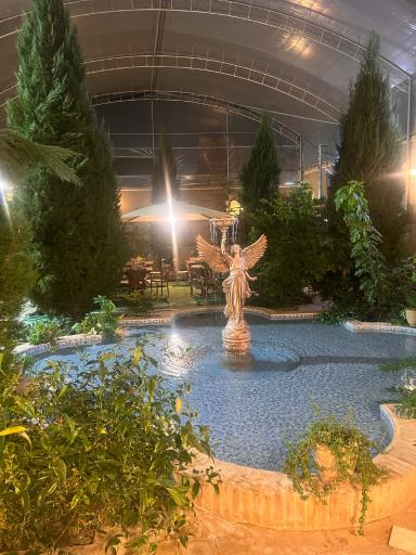 عکس کافه باغ لیان