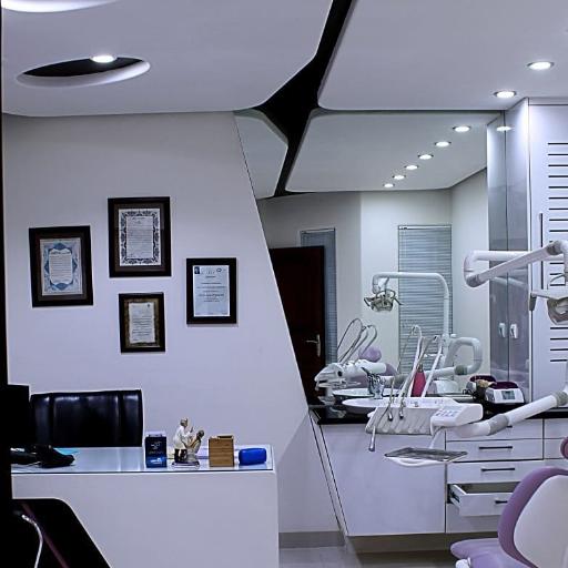 عکس مطب دکتر نوید آقاسی‌زاده