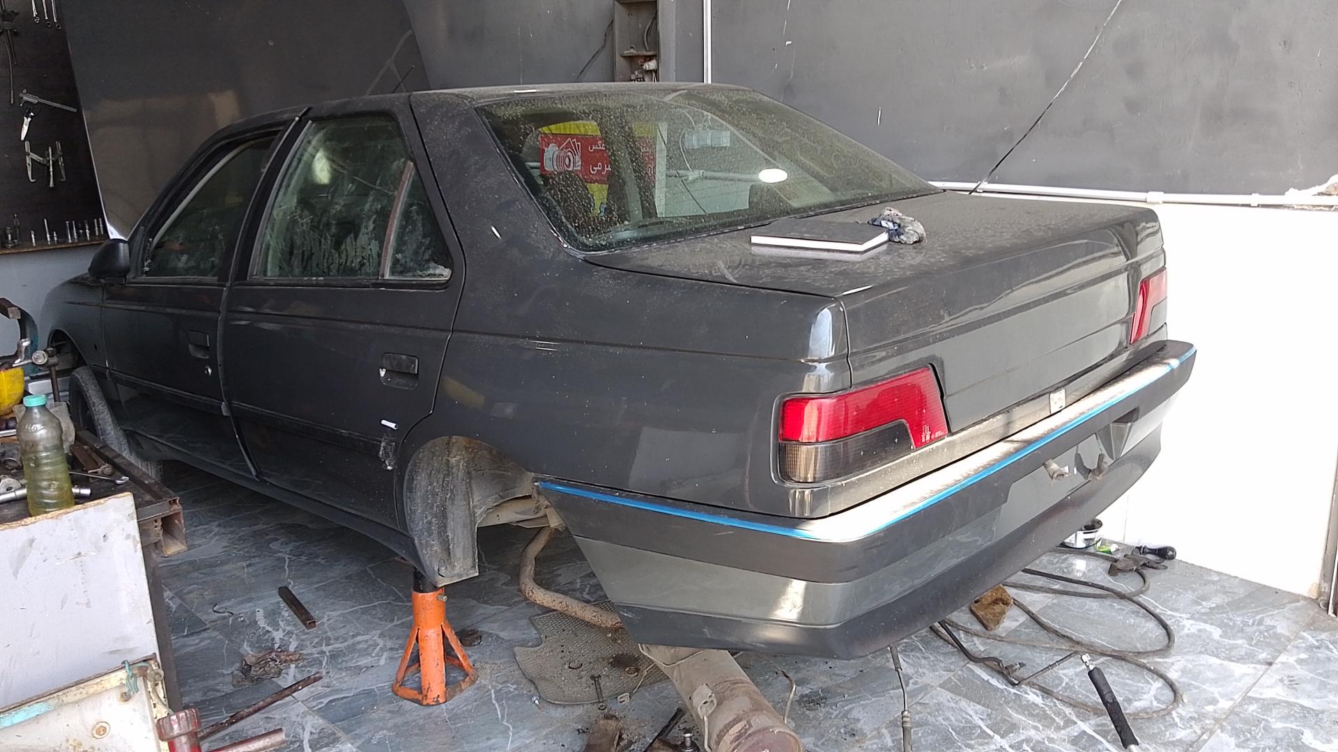 عکس تعمیرگاه اتومبیل فرنس معین حسن زاده 