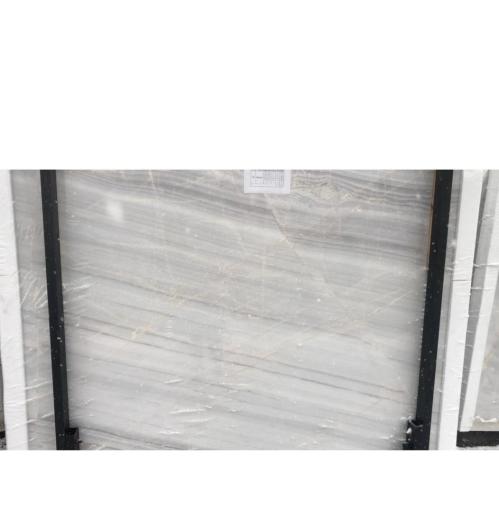 عکس روشن سنگ پرسپولیس