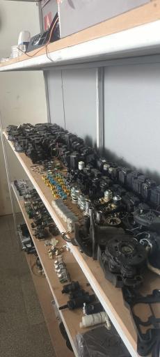 عکس مرکز تخصصی تبدیل آیینه ساده به تاشو برقی